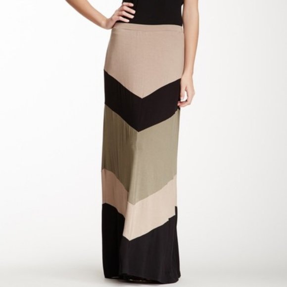 bobeau maxi skirt